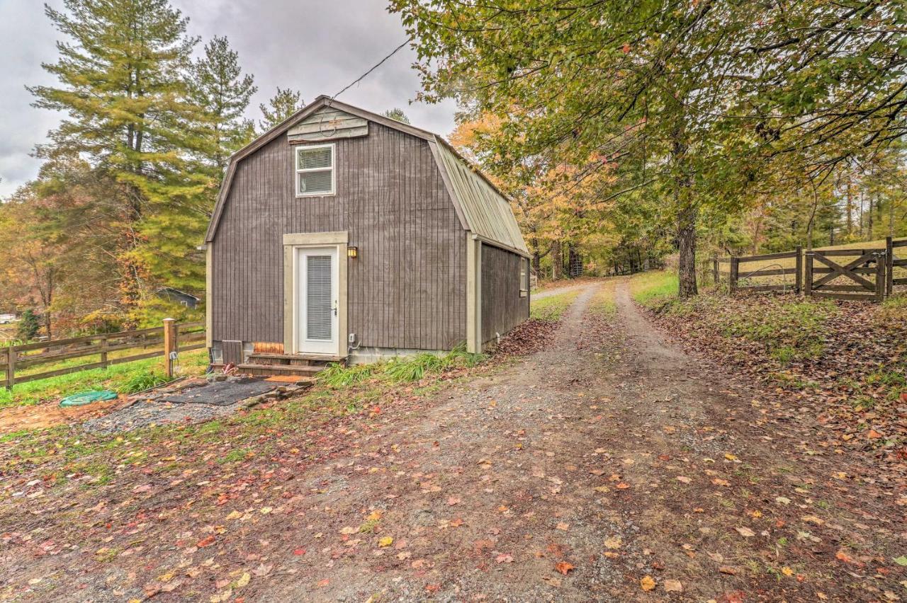 Rustic Hendersonville Farm Studio With Private Deck מראה חיצוני תמונה