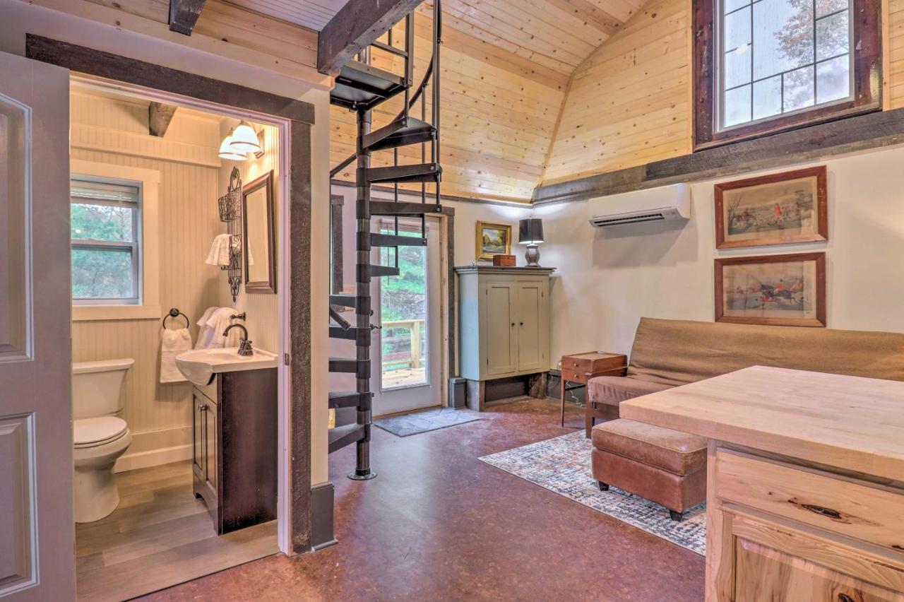 Rustic Hendersonville Farm Studio With Private Deck מראה חיצוני תמונה