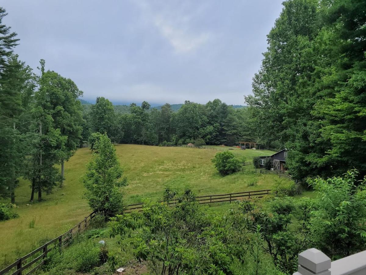 Rustic Hendersonville Farm Studio With Private Deck מראה חיצוני תמונה